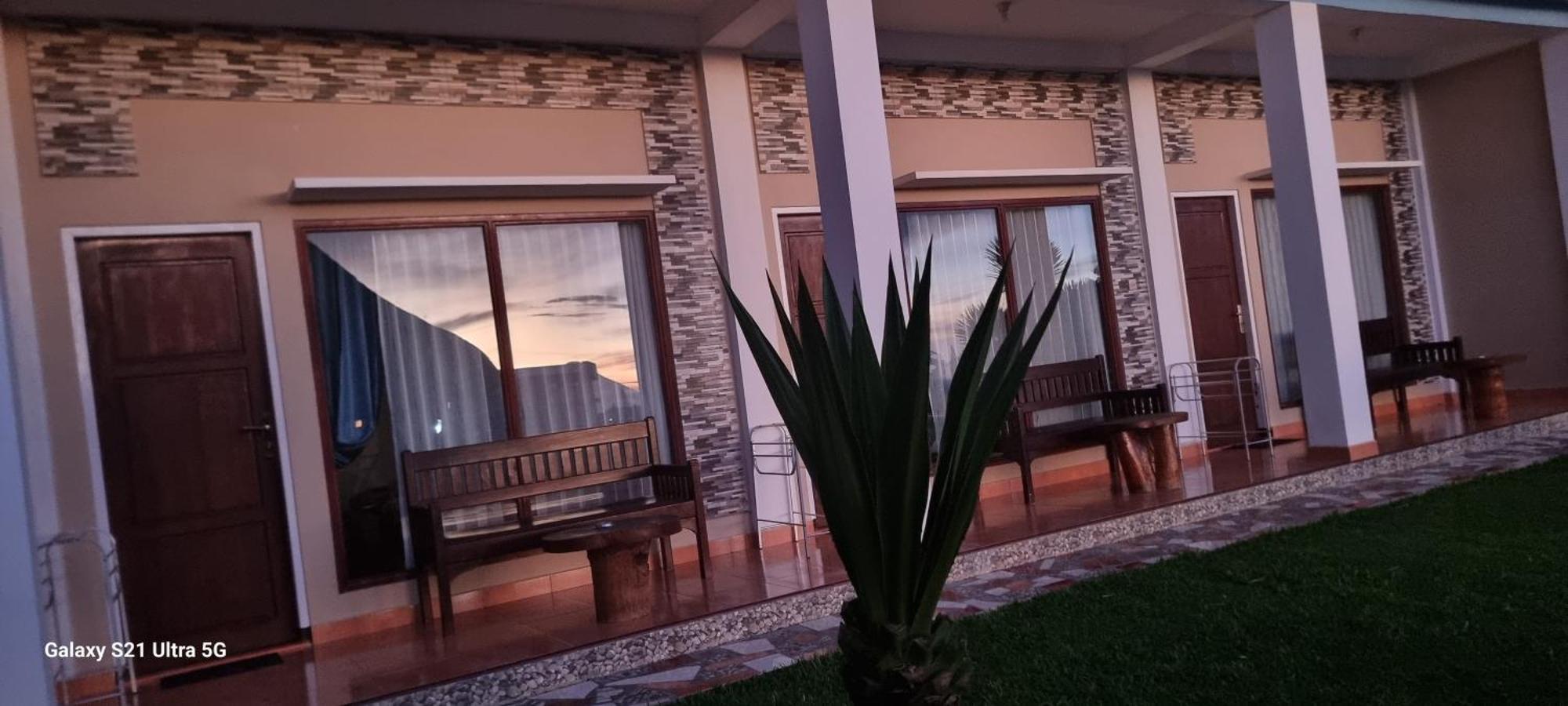 Bajawa-Roo Hotel מראה חיצוני תמונה