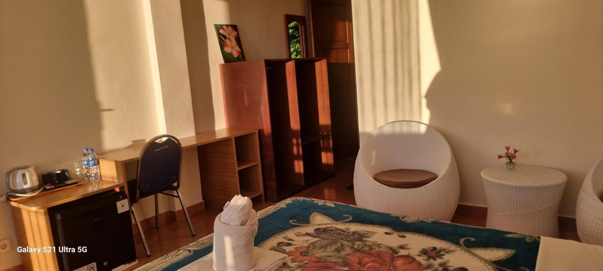 Bajawa-Roo Hotel מראה חיצוני תמונה